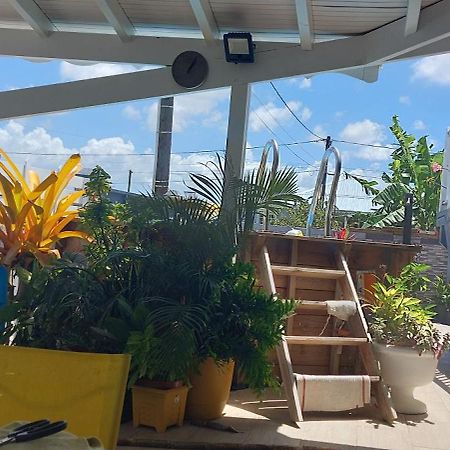 Haut de villa agréable et paisible climatise, wifi Anse-Bertrand Exterior foto